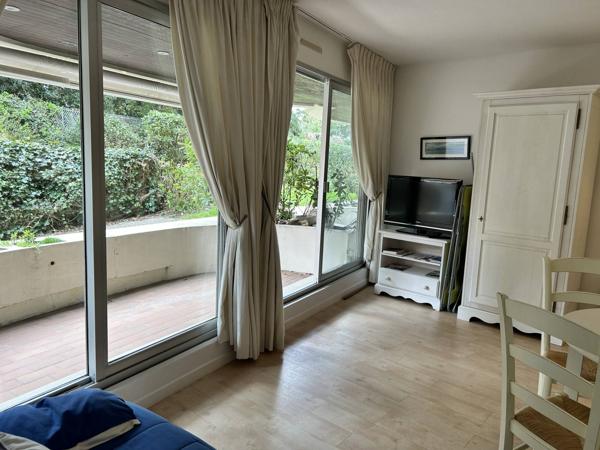 Appartement de Type 1 bis avec terrasse vue mer Arcachon Pereire
