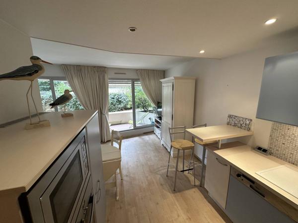 Appartement de Type 1 bis avec terrasse vue mer Arcachon Pereire