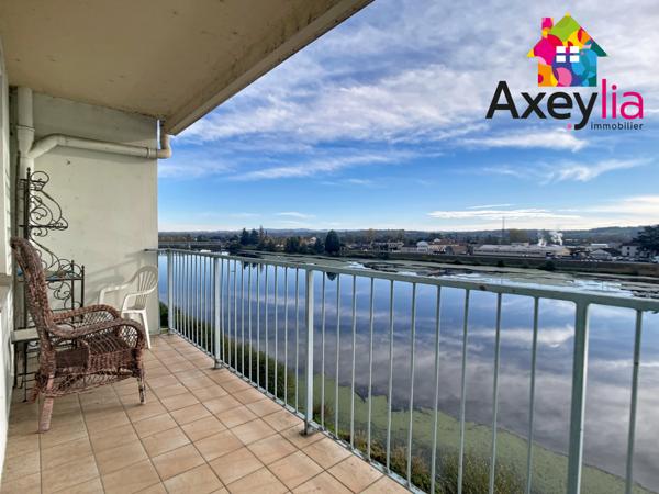 Roanne (42300) A VENDRE - ROANNE CENTRE - APPARTEMENT T5 AVEC 3 CHAMBRES, STATIONNEMENTS PRIVATIFS ET VUE SUR LA LOIRE