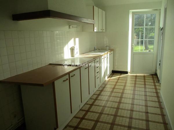 Location                                                      Maison
                        
                     6 pièces                      126 m2                     à Loulay
