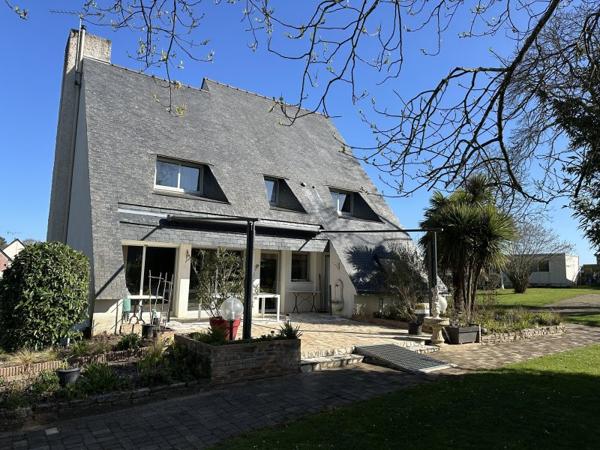 Vente / Maison et grand terrain
