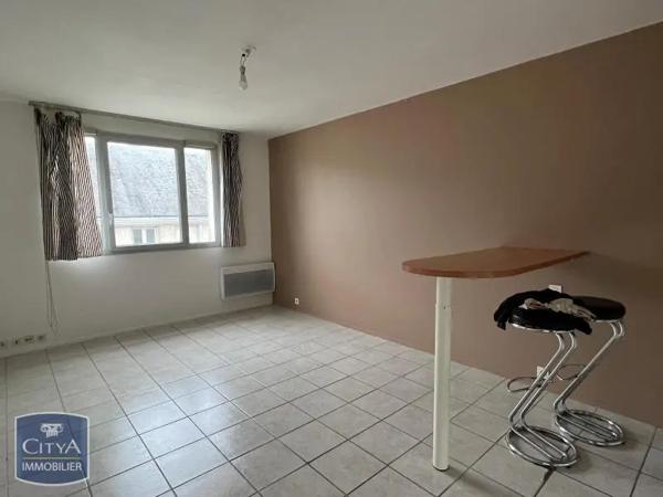Appartement à louer 1 pièce 23.78m² Tours (37000)