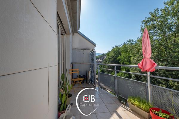 Appartement à vendre 3 pièces CHAMBERY (73)