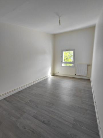 LES MINIMES – 30 RUE JEAN EFFEL – APPARTEMENT T2 – N°14 – 2ème ETAGE