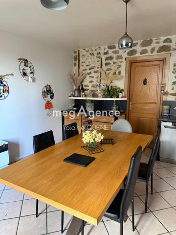 Maison à MUR-DE-BARREZ, 12600 - 3 pièces 138m²