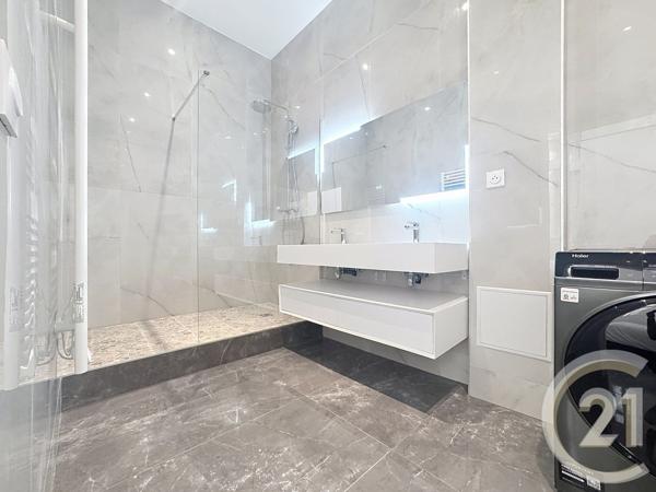 Appartement F2 à vendre  2 pièces - 50,20 m2 PARIS - 75012