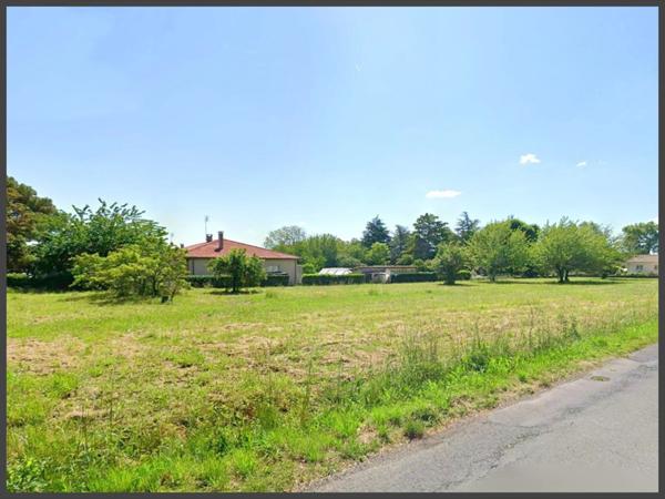 Terrain à vendre de 717 m² - Quartier calme - PORT SAINTE FOY ET PONCHAPT (33)