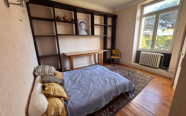 Maison à vendre    10 pièces •  Dax