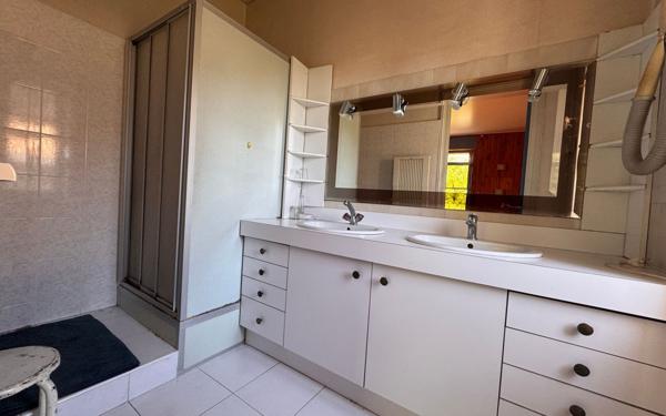 Maison à vendre    10 pièces •  Dax