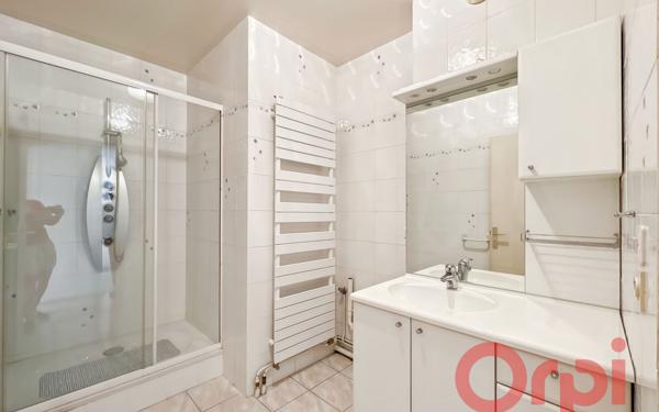 Appartement à vendre    3 pièces • 60,78 m2 Bourges