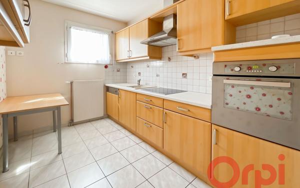 Appartement à vendre    3 pièces • 60,78 m2 Bourges