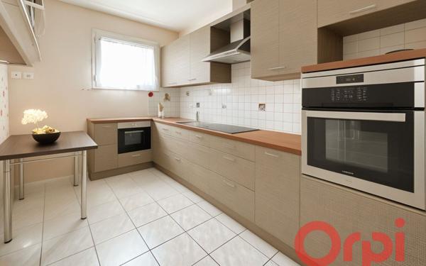 Appartement à vendre    3 pièces • 60,78 m2 Bourges