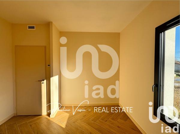 Maison 7 pièces de 160 m² à Le Pian-Médoc (33290)