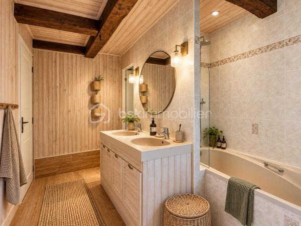 Longère de 130 m² avec piscine à Plouër-sur-Rance

Située à Plouër-sur-Rance, cette jolie longère en pierre, mitoyenne d’un côté, conjugue à merveille l’authenticité de l’ancien avec ses murs en pierre, ses poutres apparentes et toute la chaleur de son caractère.

Implantée sur un terrain de plus de 1 300 m², elle propose :

Au rez-de-chaussée : une cuisine américaine entièrement équipée, une vaste pièce de vie de plus de 30 m² avec cheminée à foyer ouvert et poêle à bois, une buanderie ainsi qu’une salle d’eau avec toilettes.
Aux étages : un palier dessert quatre chambres lumineuses, une salle de bains supplémentaire et des toilettes.

À l’extérieur, un grand garage et une piscine chauffée viennent parfaire ce bel ensemble. Des dépendances, comprenant notamment un préau, un pool house et une douche extérieure, ajoutent encore au confort et à la convivialité des lieux.

Une maison familiale idéale, qui séduira aussi bien pour une résidence principale que pour une belle maison de vacances.

Je suis sur place, M. CHASSIN – 06 71 83 14 47