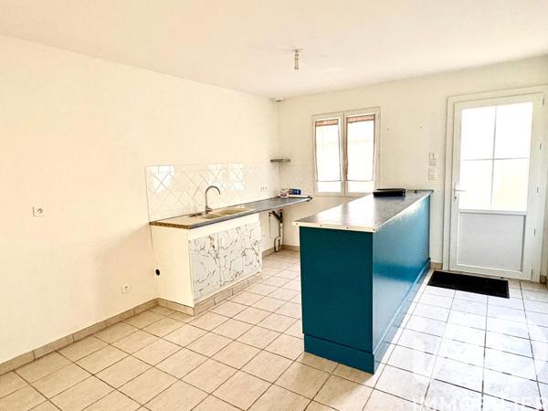 Maison à vendre 5 pièces 254 m² Lachaussée-du-Bois-d'Écu