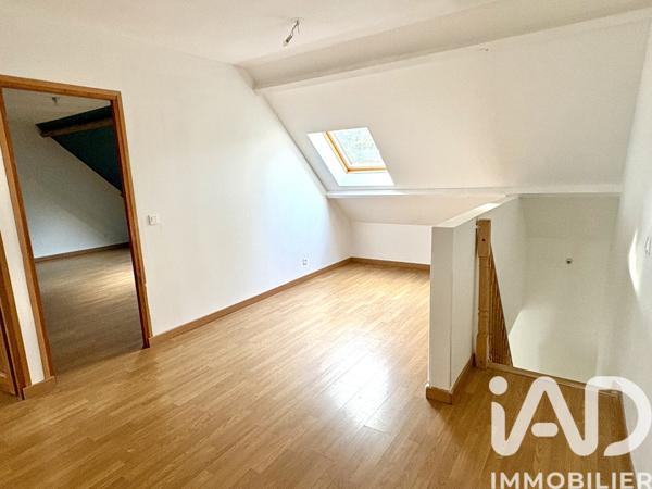 Maison à vendre 5 pièces 254 m² Lachaussée-du-Bois-d'Écu
