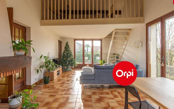 Maison à vendre    5 pièces • 178 m2 Saint-Priest