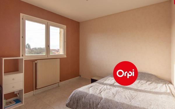 Maison à vendre    5 pièces • 178 m2 Saint-Priest