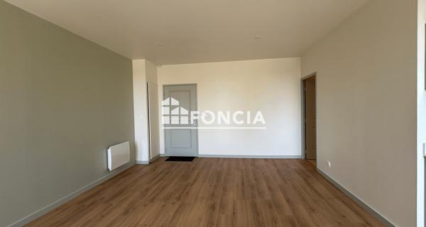 Location Studio 32.55 m² - Guingamp 22200