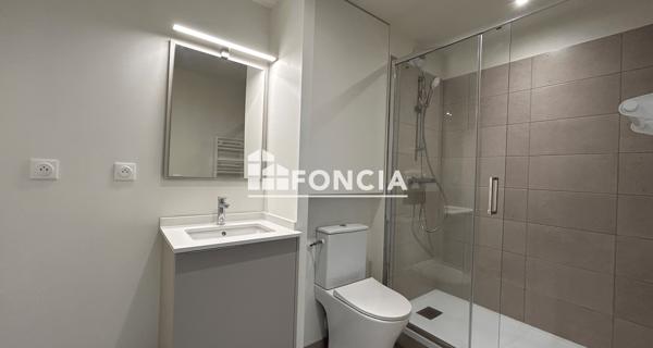 Location Studio 32.55 m² - Guingamp 22200