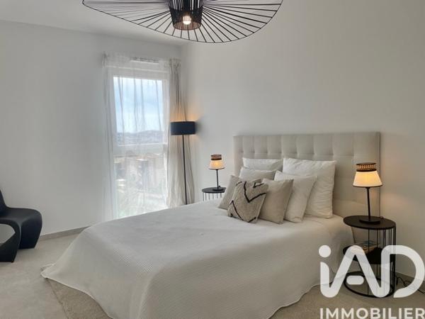 Appartement à vendre 4 pièces 94 m² Fréjus