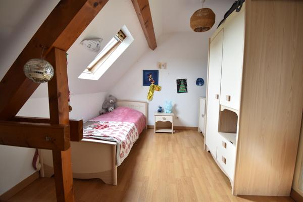 Unverre (28160) MAISON DE FAMILLE 6 CHAMBRES