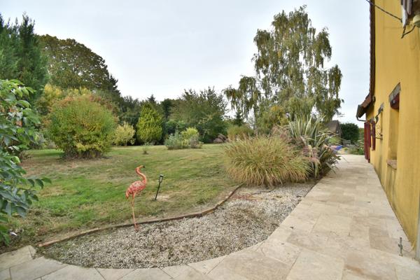 Unverre (28160) MAISON DE FAMILLE 6 CHAMBRES