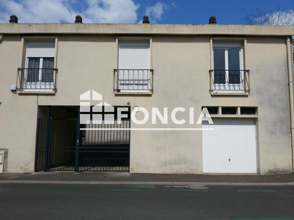 Location Parking - 13 RUE FRANCOIS FOREAU Luce 28110