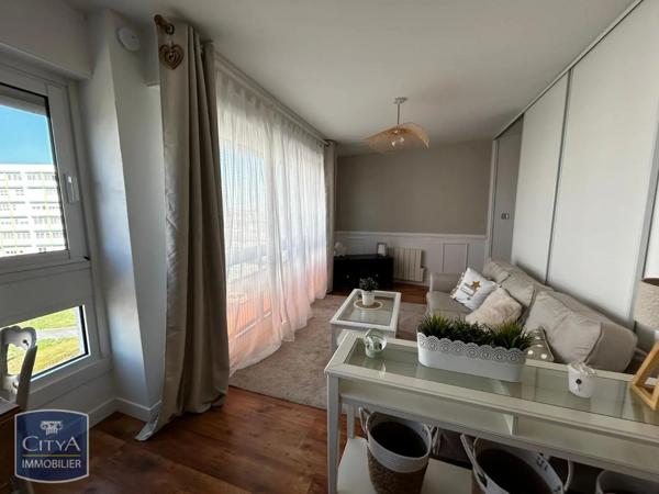 Appartement à vendre 1 pièce 41.73m² Cambrai (59400)