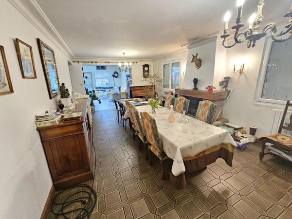 Vente Maison 7 pièces 156 m2 à Guingamp