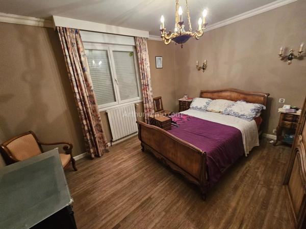 Vente Maison 7 pièces 156 m2 à Guingamp