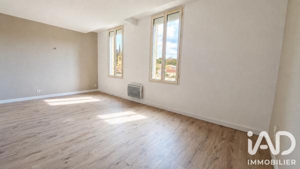 Location studio 35 m² Le Tourne