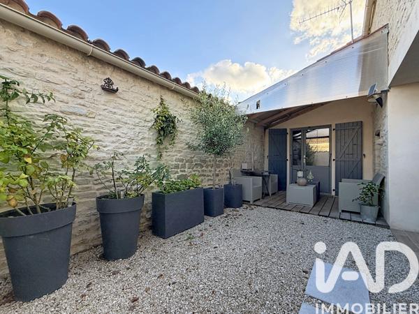 Maison à vendre 5 pièces 136 m² Courçon