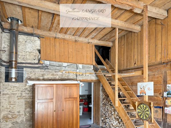 Martignat (01100) - Maison de village en pierres 92 m2, avec dépendances et fort potentiel d'agrandissement