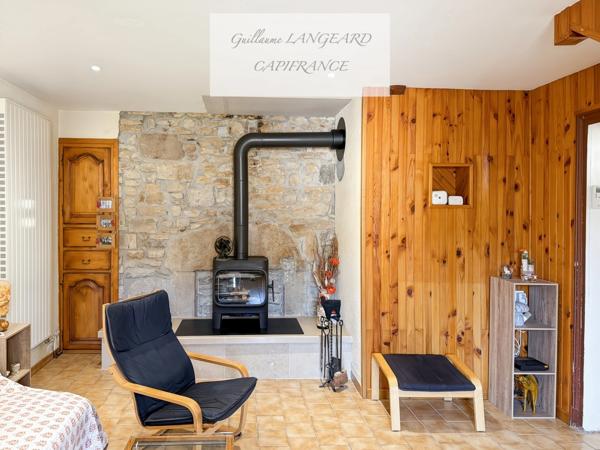 Martignat (01100) - Maison de village en pierres 92 m2, avec dépendances et fort potentiel d'agrandissement
