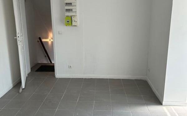Appartement à louer    2 pièces • 26,82 m2 Gagny
