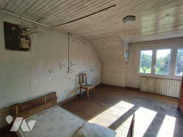 SECTEUR CAMPAGNE DE BANNALEC EN DIRECTION DE QUIMPERLÉ.
Maison A RENOVER d'une superficie habi...