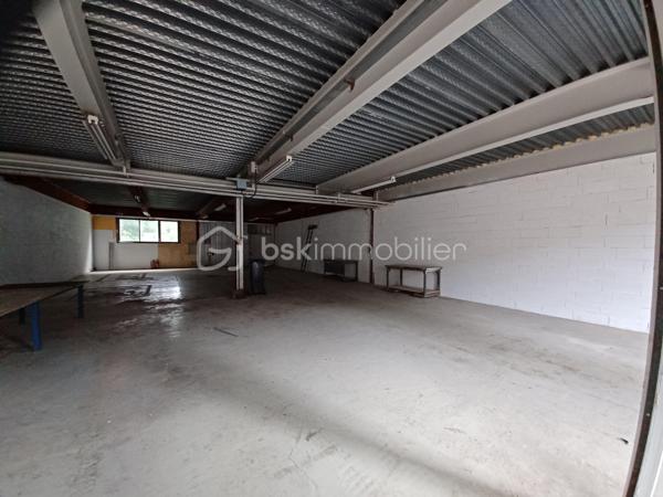 Immeuble de 5 870 m²