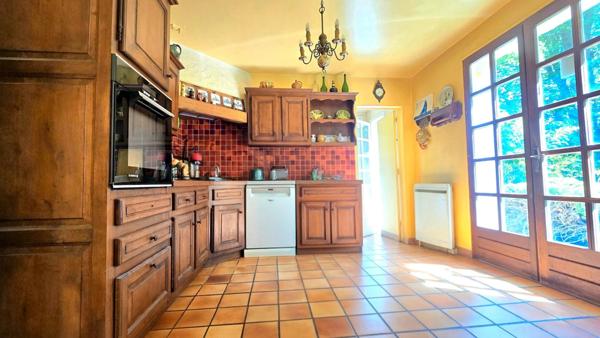 Maison à Gouvieux, 60270 - 8 pièces 170m²