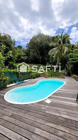Appartement avec sa piscine privative et son accès plage