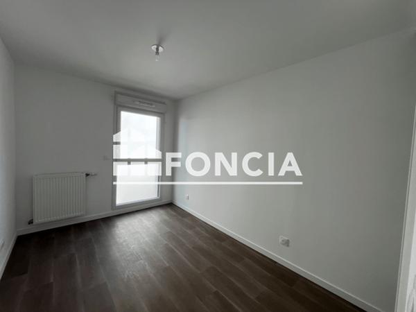 Location Appartement 3 pièces 64.44 m² - Laval 53000