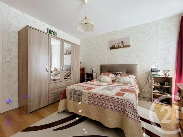 Maison à vendre  7 pièces - 160 m 2   ST POURCAIN SUR SIOULE  - 03