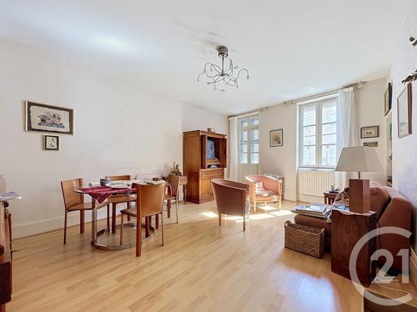 Maison à vendre  7 pièces - 160 m 2   ST POURCAIN SUR SIOULE  - 03