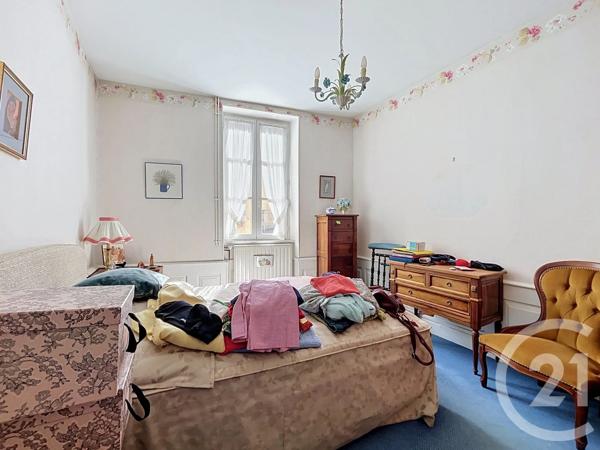 Maison à vendre  7 pièces - 160 m 2   ST POURCAIN SUR SIOULE  - 03