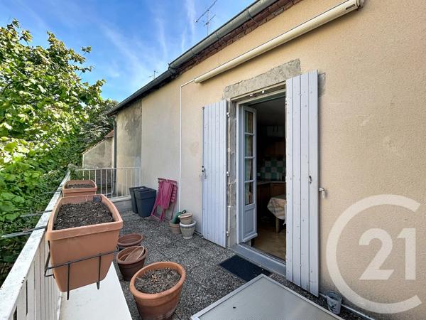 Maison à vendre  7 pièces - 160 m 2   ST POURCAIN SUR SIOULE  - 03