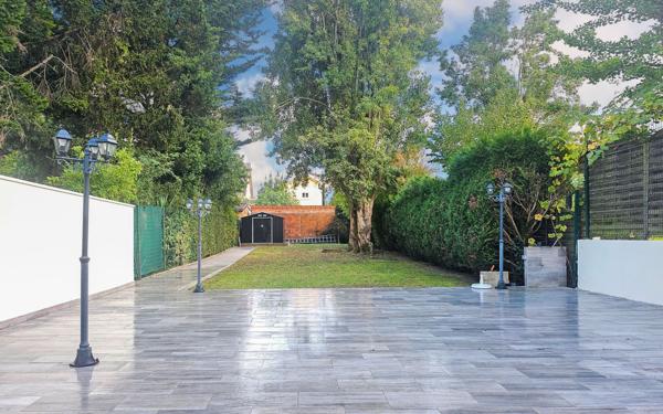 Maison à vendre    6 pièces • 150 m2 Les Pavillons-sous-Bois