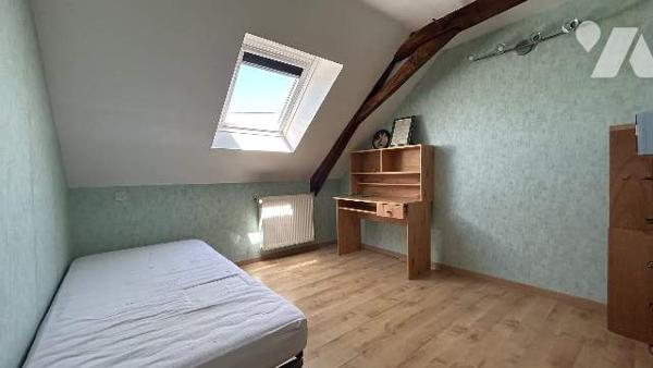 Maison de campagne, dépendances, terrain