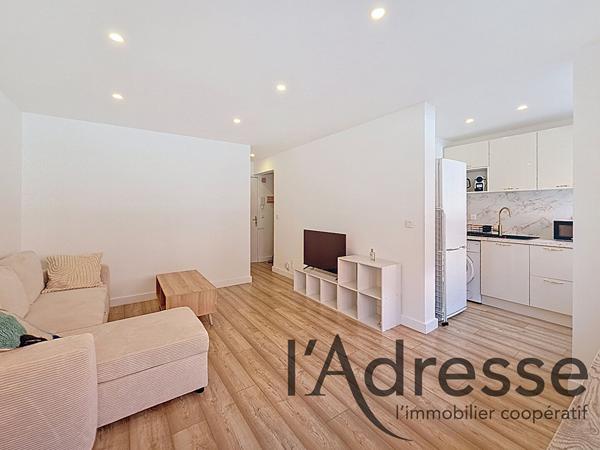 Location meublé Grand Studio 28m2 Mandelieu !