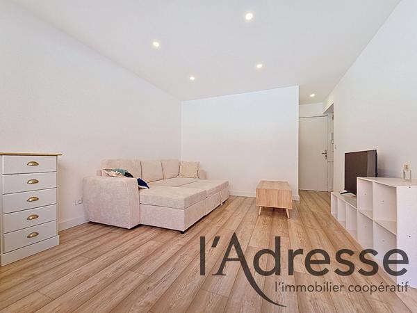 Location meublé Grand Studio 28m2 Mandelieu !