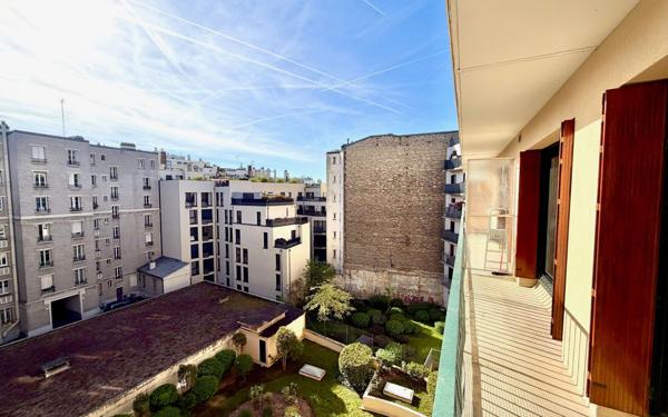 Appartement à vendre    3 pièces • 68,82 m2 Paris 12